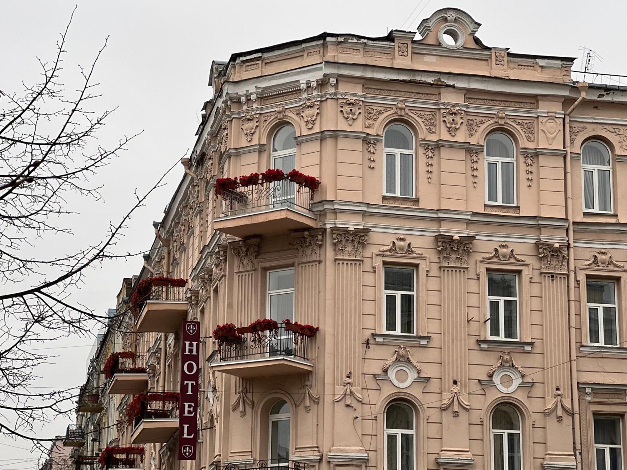 Royal Grand Hotel Kyiv Exterior foto